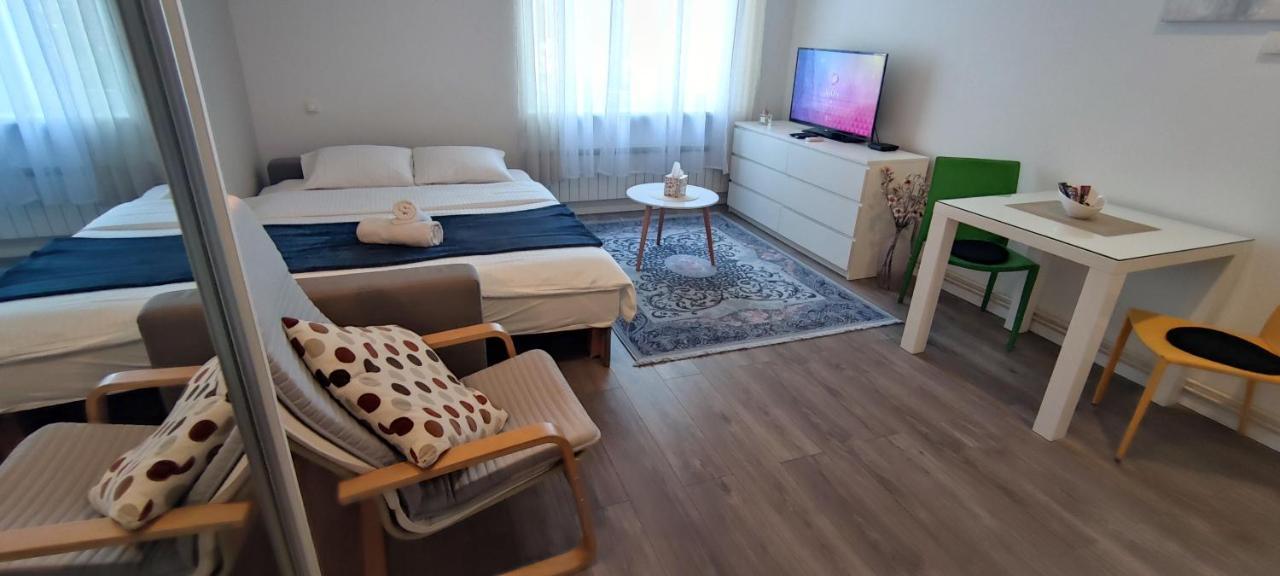 Cibona Appartement Zagreb Buitenkant foto